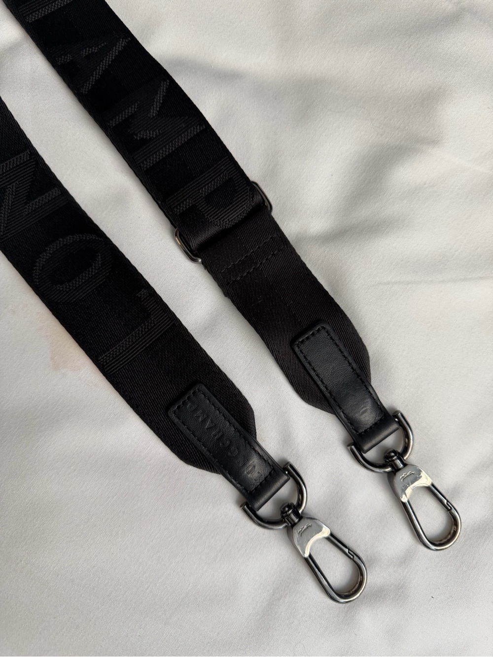 Longchamp Black Adjustable Crossbody Pilage Strap with Logo